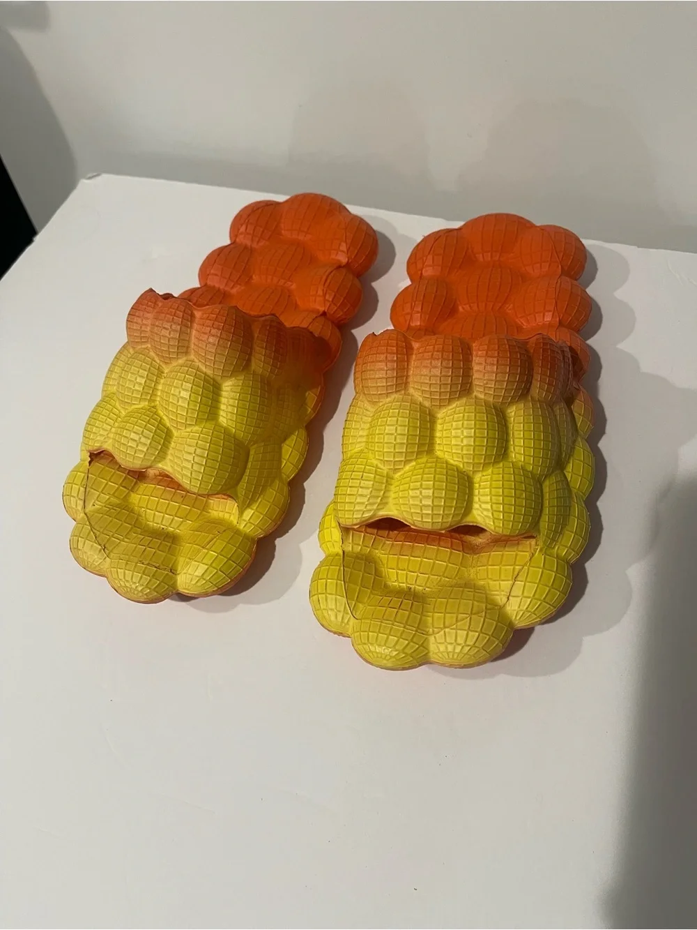 Youth adult 6/7 Yellow Orange Bubble-Texture Home Accent Slippers sandals
